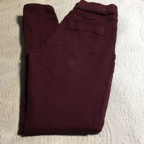 Pull on jeans deep red stretchy Jeans. Size 8 - Picture 1 of 8
